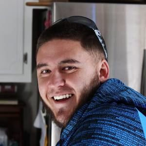 Meet your Posher, Cody